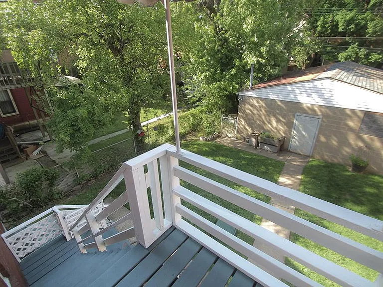 415 Franklin Ave #2 — Photo 7