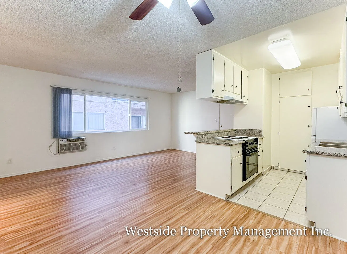 11360 Iowa Ave. — Photo 3