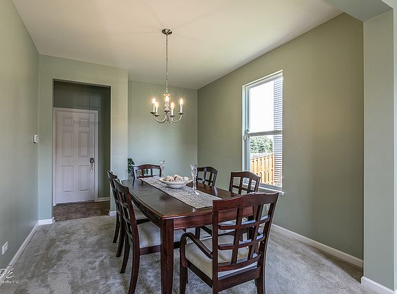 5th image of 2322 Amsterdam Cir