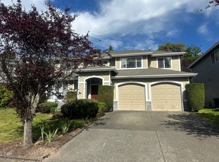 812 Chelan Pl NE, Renton, WA 98059