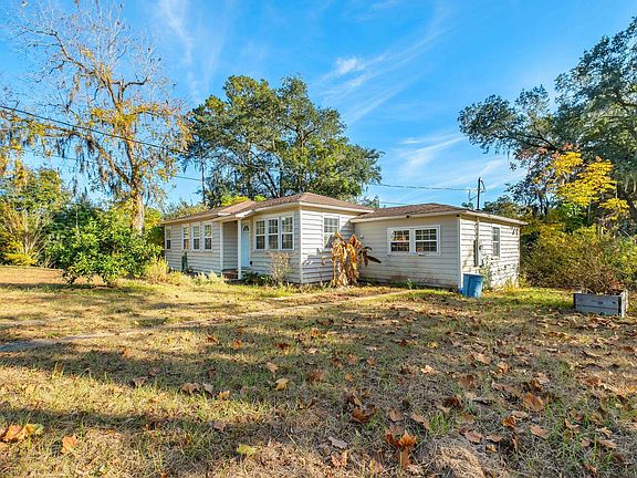 3rd image of 721 S Bellamy Dr
