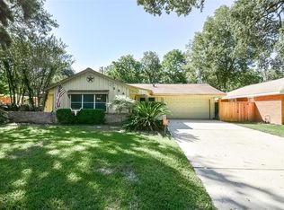 9841 Westview Dr, Houston, TX 77055