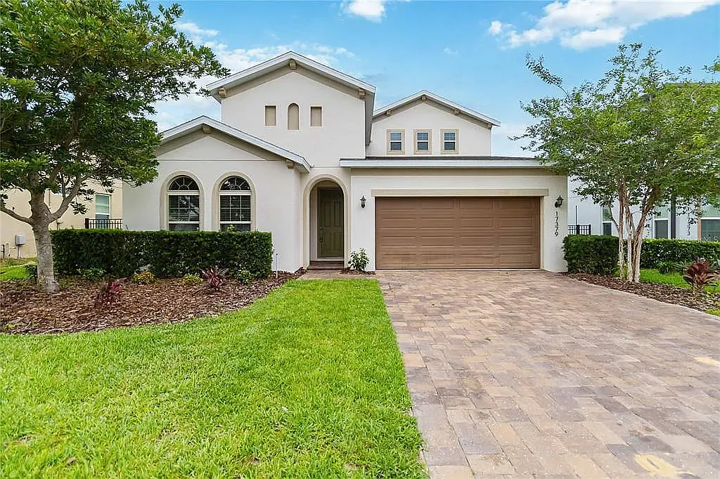 4 bed, 2782 sqft, $3,500 — Photo 1