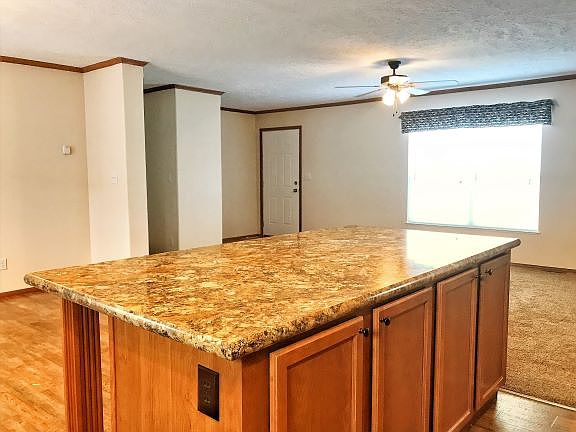 5th image of 23111 Pine Dr