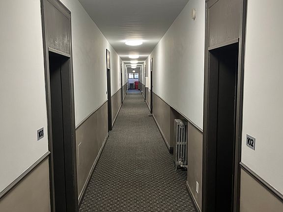 4th image of 6106 S University Ave APT 408