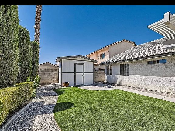 4th image of 3552 Kahala Bay Ln #1