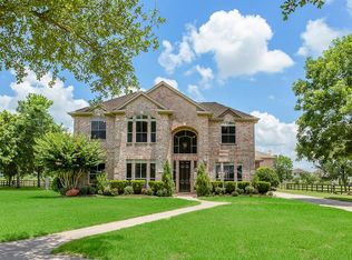 2618 Drives Dr, Richmond, TX 77406