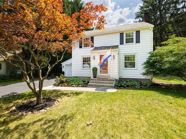 237 Rye Rd, Rochester, NY 14626