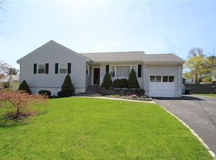 5 Beverly Rd, White Plains, NY 10605
