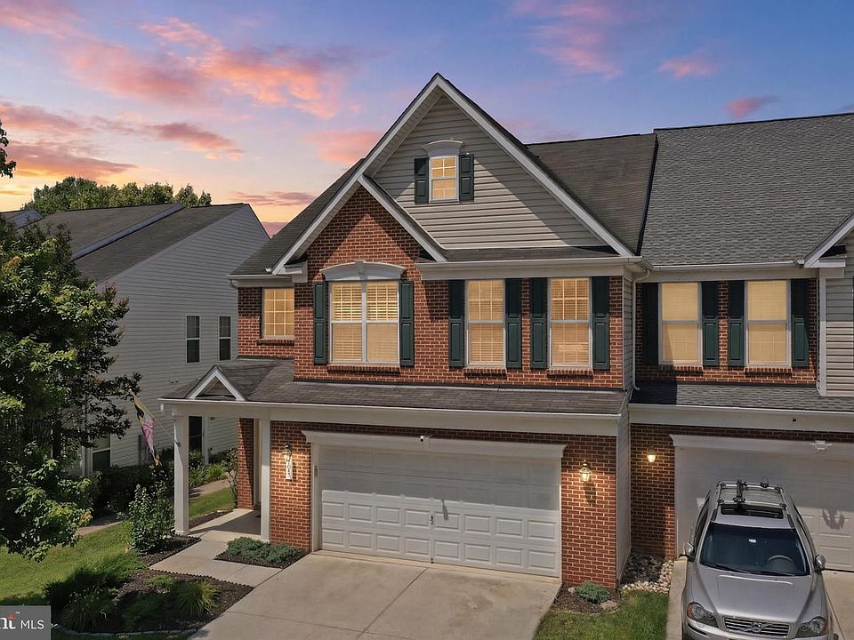 1st image of 165 Brynwood St