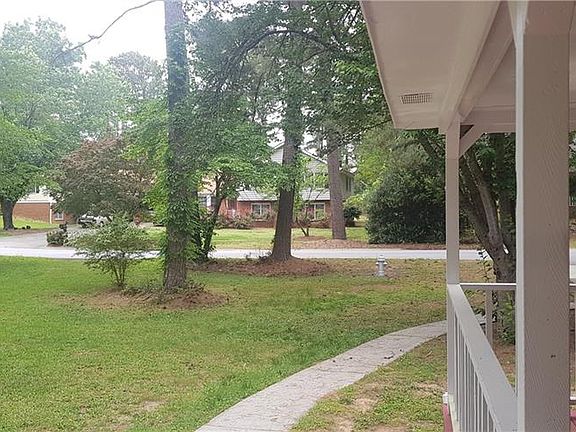 3rd image of 1852 Epping Forest Ct