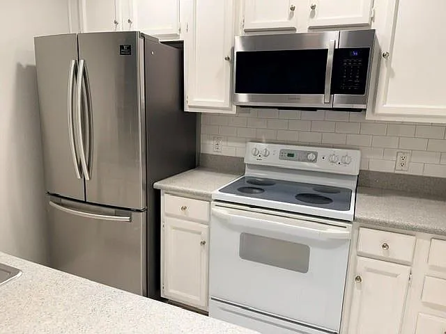 11711 Memorial Dr #292 — Photo 7