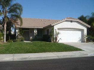 11611 Holly Oak Dr, Fontana, CA 92337