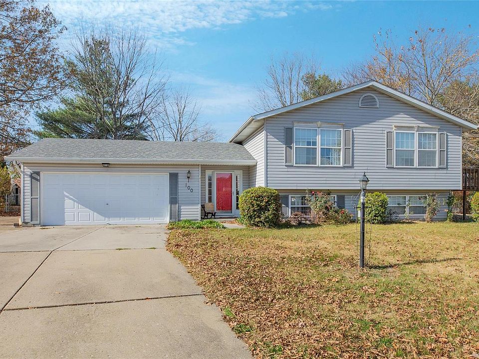 1st image of 100 King Oak Dr