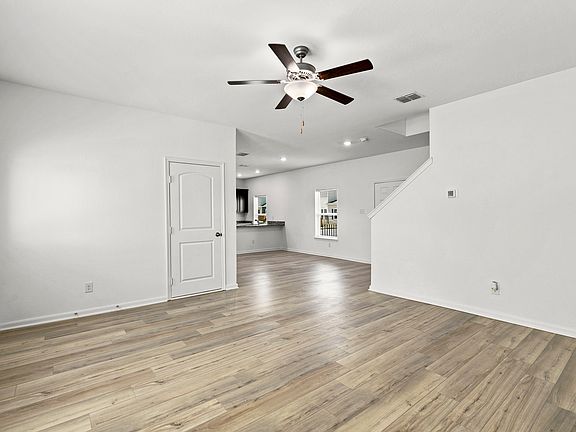 3rd image of 10852 Quinn Ct