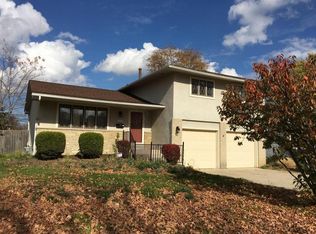 1672 Sugarmaple Dr, Columbus, OH 43229