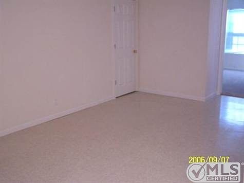 4th image of 10547 Starcrest Dr
