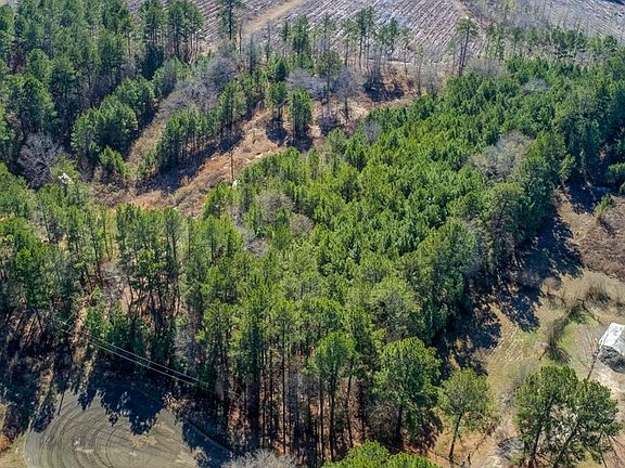 3rd image of 350 Plantation Dr