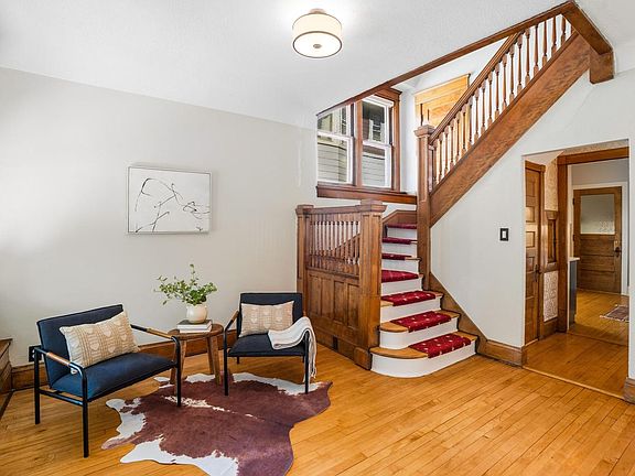 3rd image of 2854 N Murray AVENUE