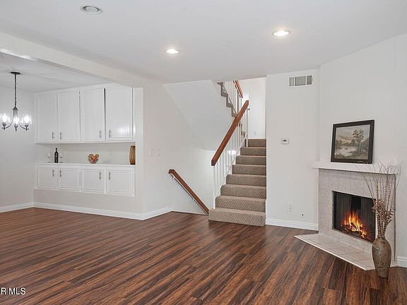 3rd image of 1325 Ramona Dr