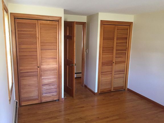 Bedroom entrance and closets