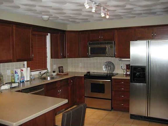 5th image of 6 Washington Dr