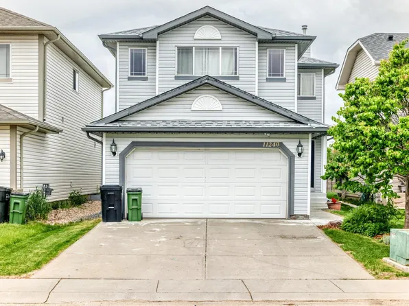 11240 167b Ave NW, Edmonton, AB T5X 6J6