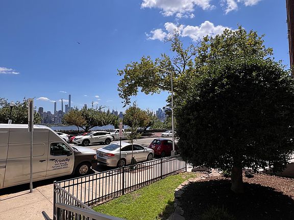 3rd image of 6515 Boulevard East APT 2