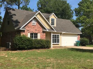 2113 Dolphin Dr, Gautier, MS 39553