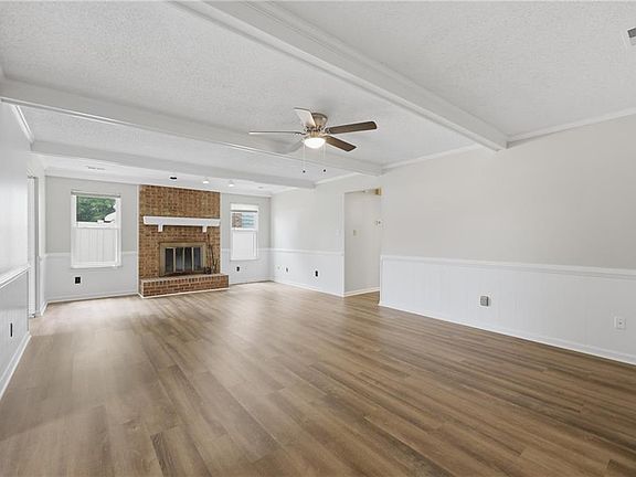 4th image of 3704 Joppa Ln