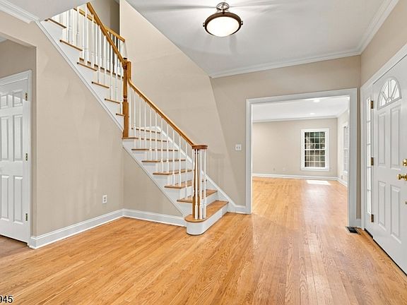 3rd image of 500 Openaki Rd