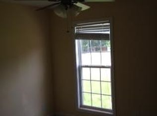 127 Turtle Creek Rd, Lexington, TN 38351