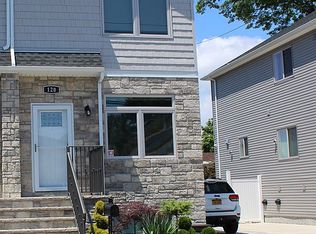 120 Clermont Pl, Staten Island, NY 10314