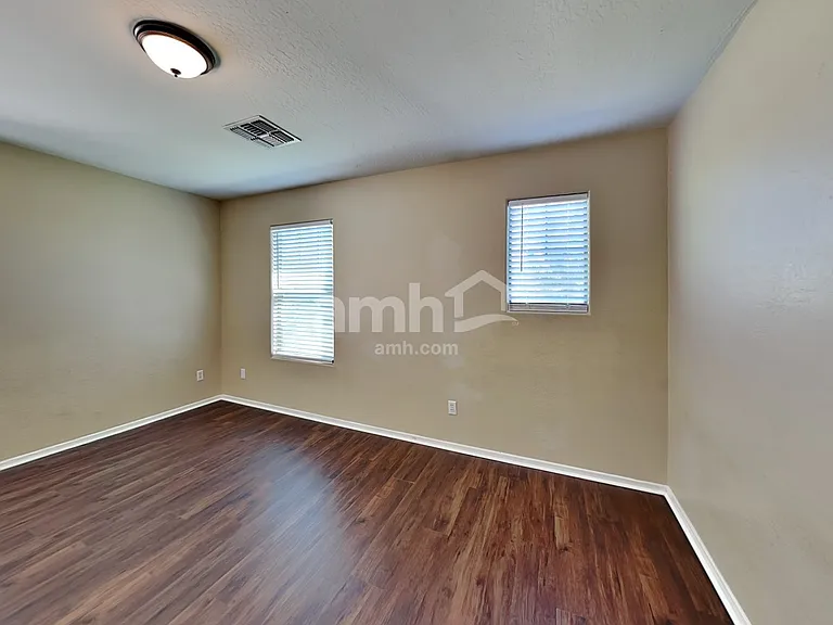 7006 W Irwin Ave — Photo 20