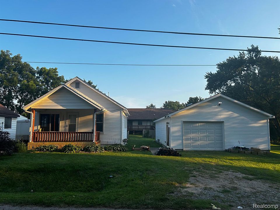 1st image of 1492 E Scottwood Ave