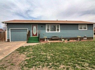 701 W Hamline St, Garden City, KS 67846