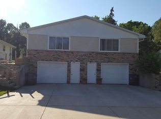 2018 Jourdain Ln, Green Bay, WI 54301