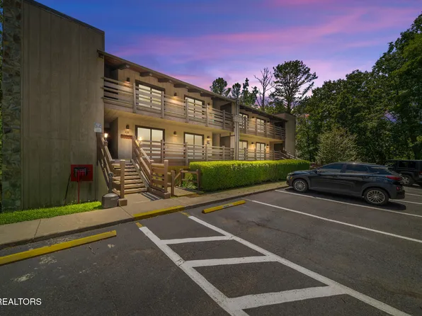 1081 Cove Rd APT 1011, Sevierville, TN 37876