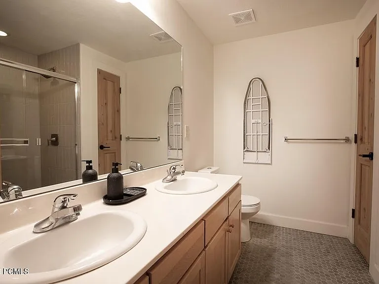 6677 N 2200 W #208 — Photo 13
