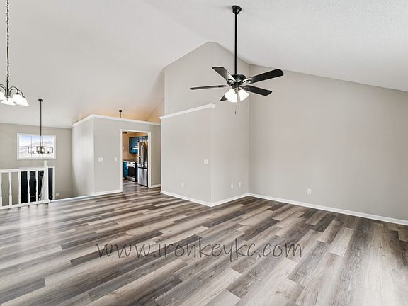 3rd image of 6620 W 152nd St #6620