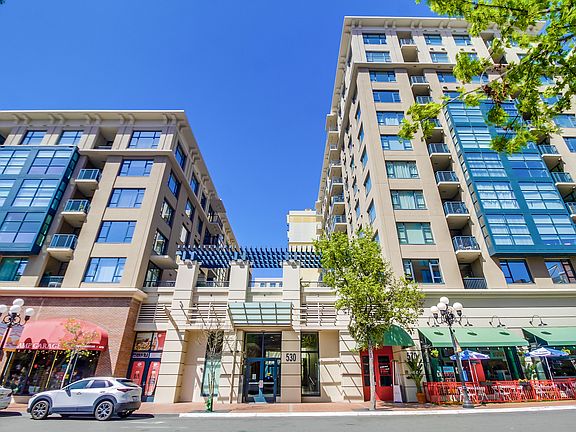 4th image of 530 K St Unit 212