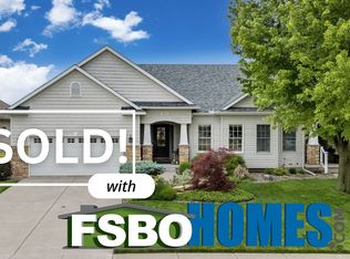 4054 Charles Ct, Bettendorf, IA 52722