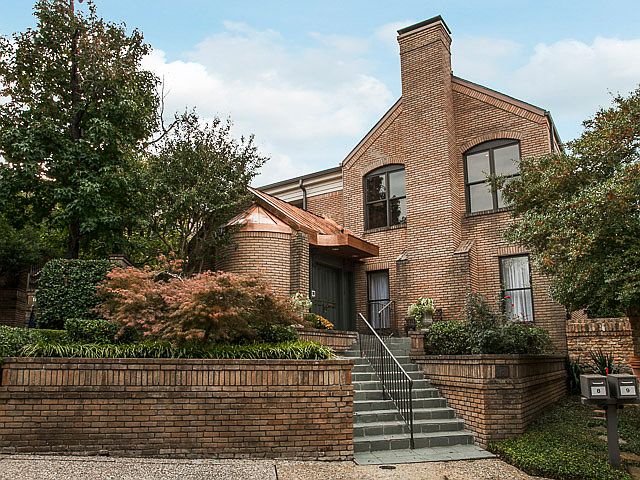 1st image of 8 Glenchester Ct