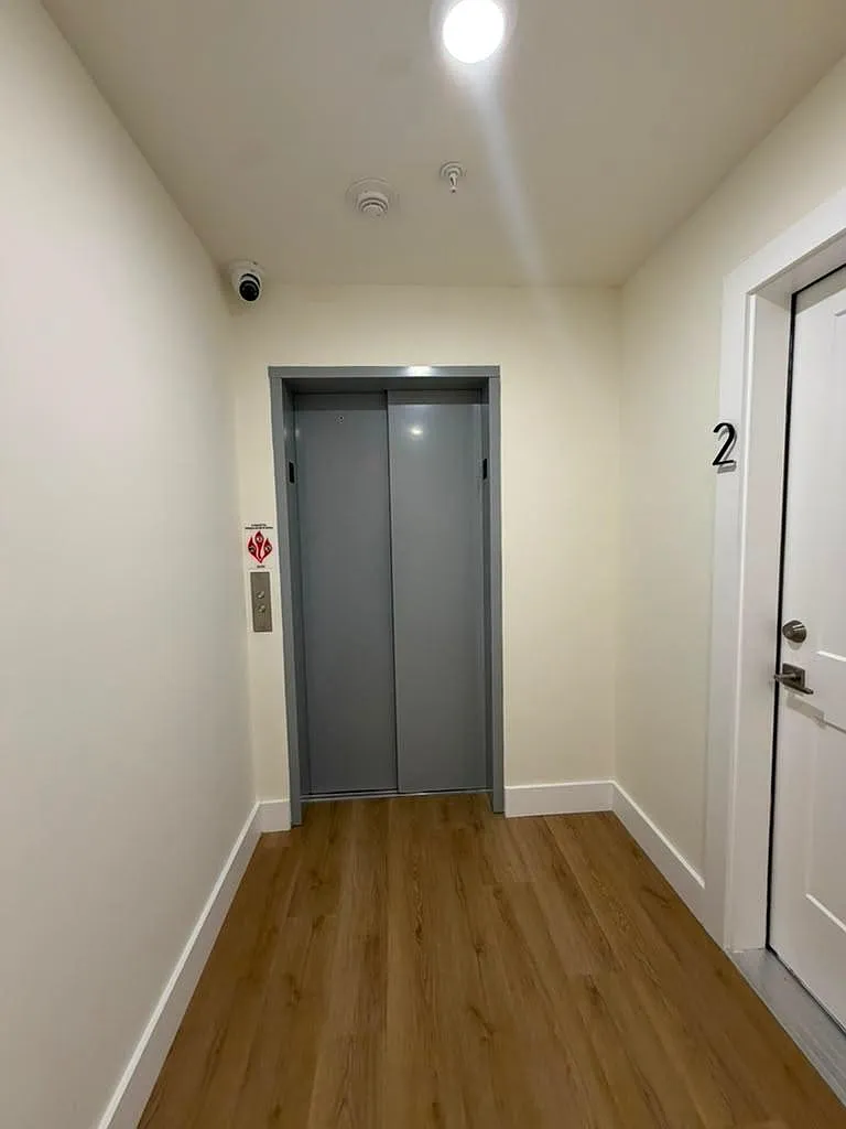 2 bed, 2.0 bath, $3,200 — Photo 3