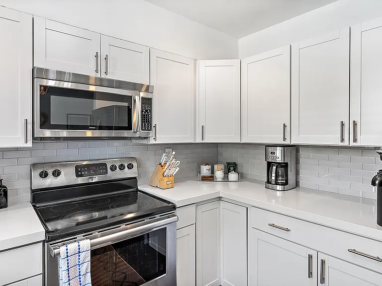 145 Gregory Pl — Photo 14