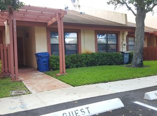 8381 NW 37th Pl, Sunrise, FL 33351