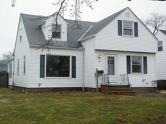 2nd image of 175 E 294th St