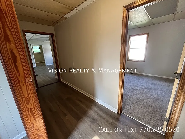 802 Williams St — Photo 21