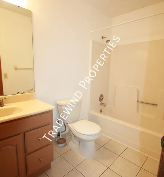 949 Wescott Trl #201 — Photo 10