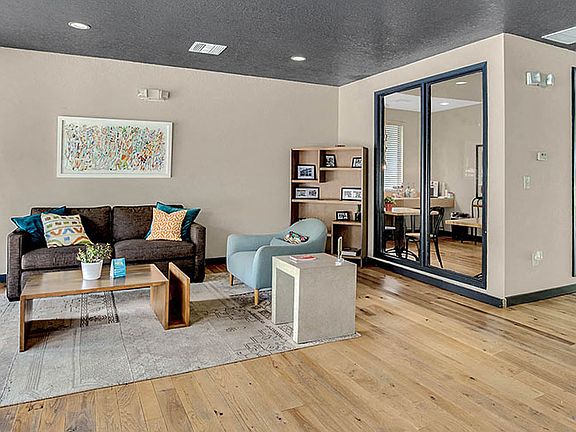 5th image of 4006 Sabal Park Dr #14-201